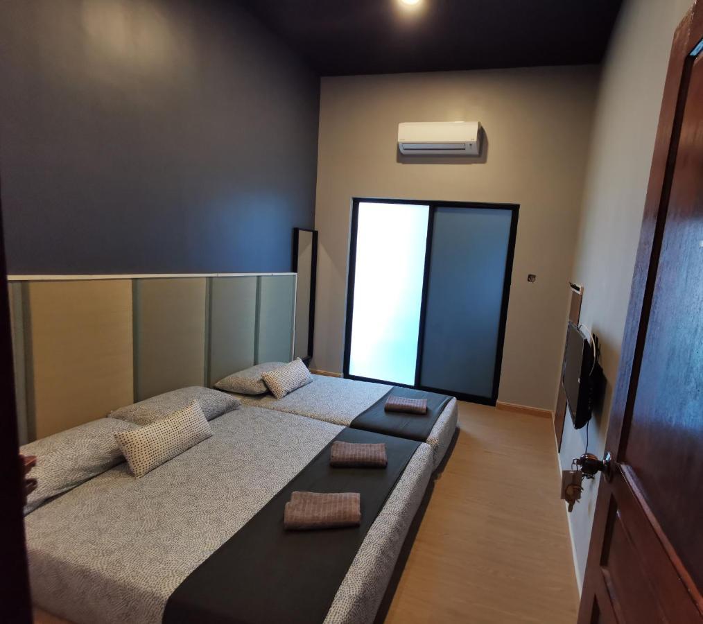 Вилла Tatami D'Tepi Laut - Pangkor Island Kampong Sungai Udang Экстерьер фото